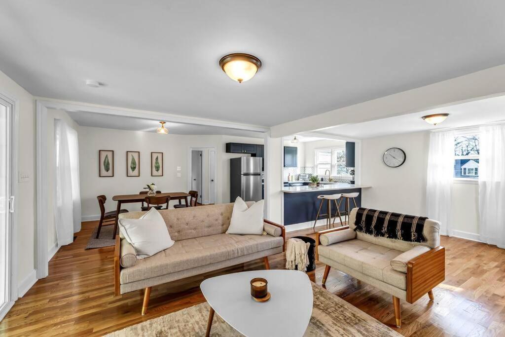 Fully Renovated 4 Bed Buena Vista House Near Wfu Villa Winston-Salem Eksteriør billede