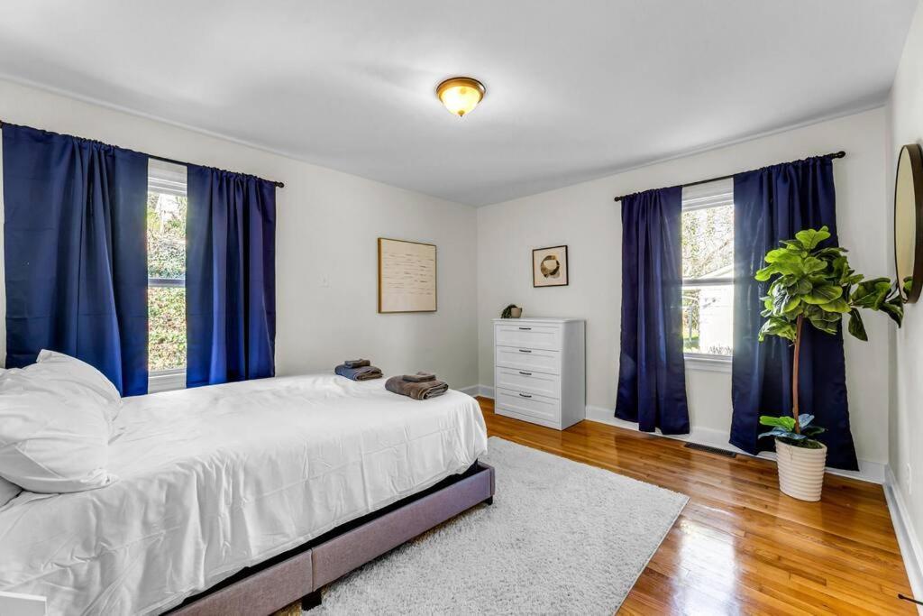 Fully Renovated 4 Bed Buena Vista House Near Wfu Villa Winston-Salem Eksteriør billede
