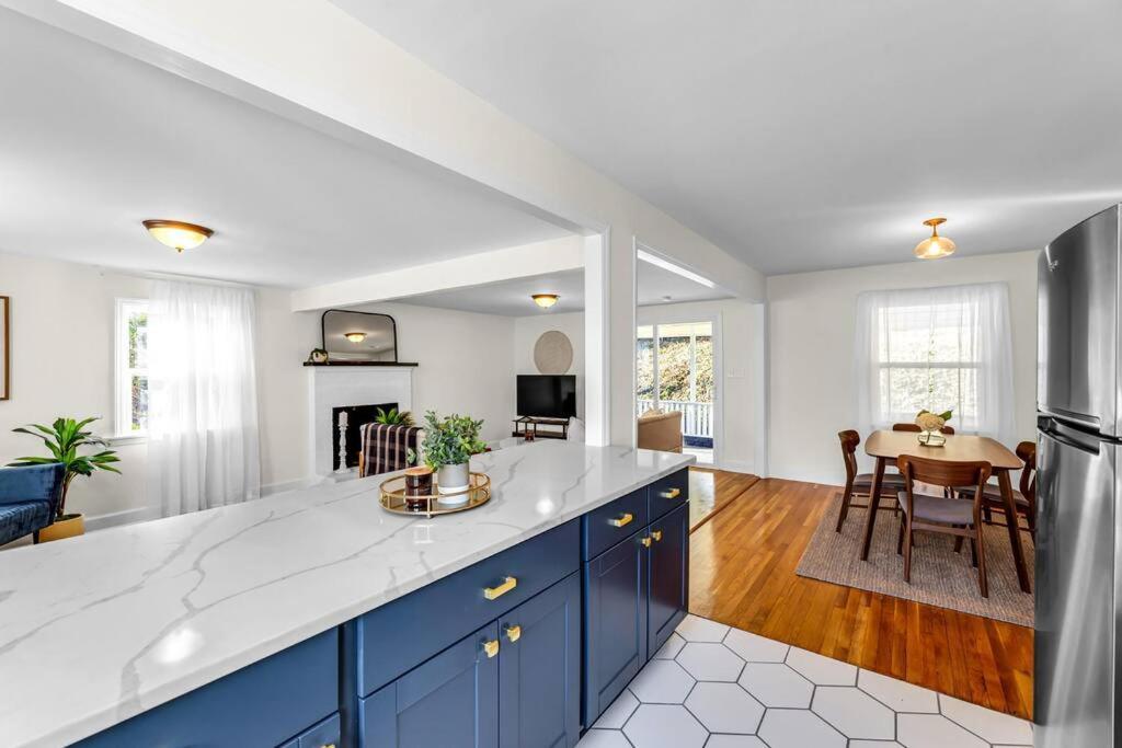 Fully Renovated 4 Bed Buena Vista House Near Wfu Villa Winston-Salem Eksteriør billede
